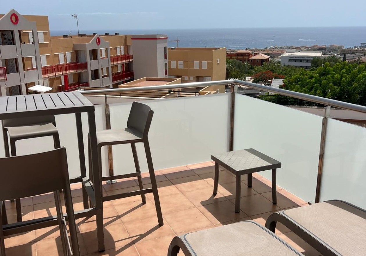 Apartamento moderno con vistas incomparables en El Madroñal