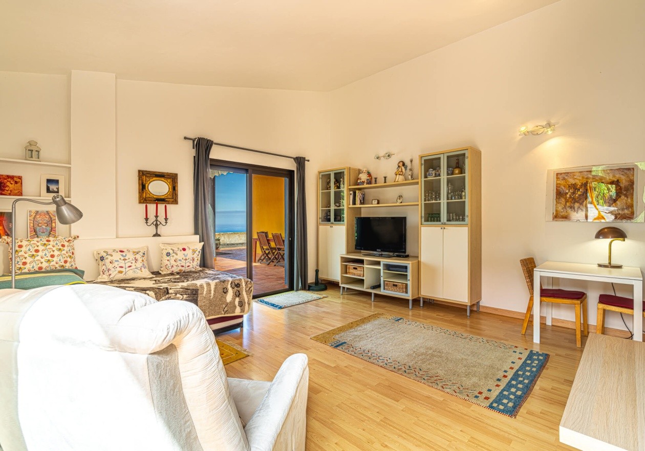 Independent house in San Juan de la Rambla