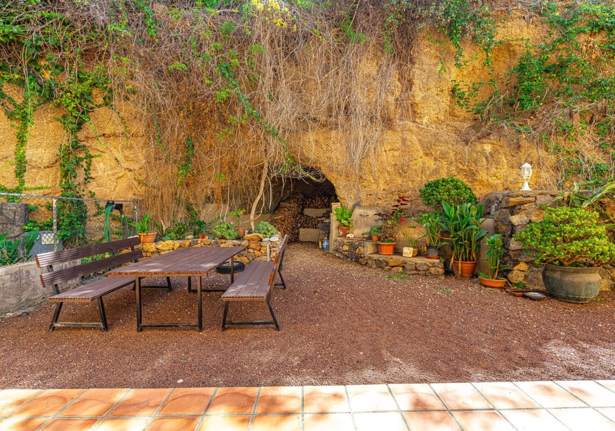 Independent house in San Juan de la Rambla