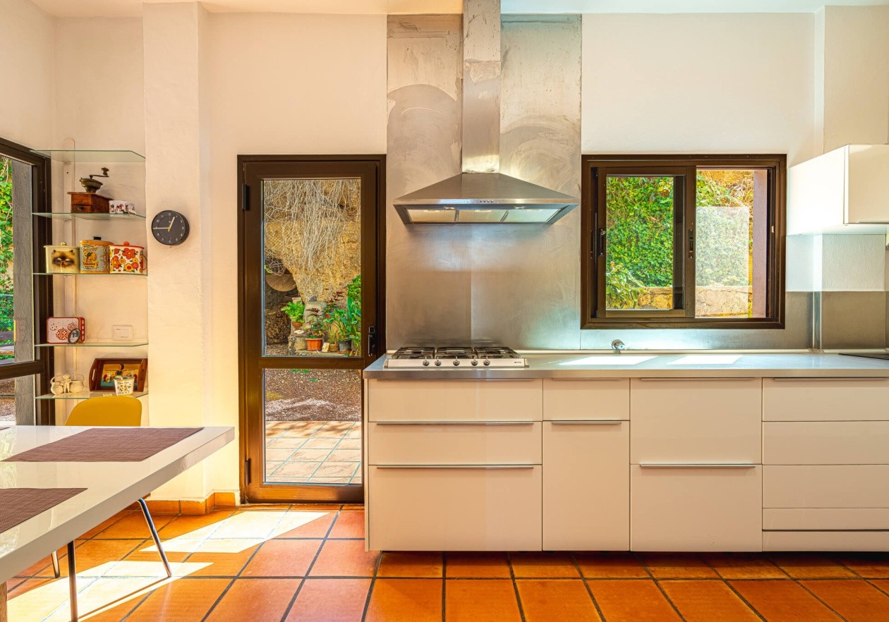 Independent house in San Juan de la Rambla