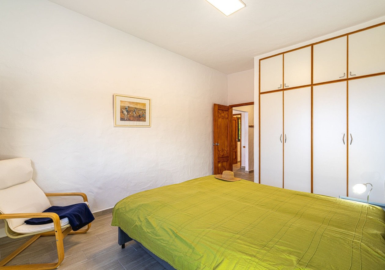 Independent house in San Juan de la Rambla