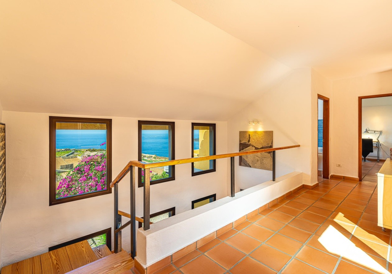 Independent house in San Juan de la Rambla
