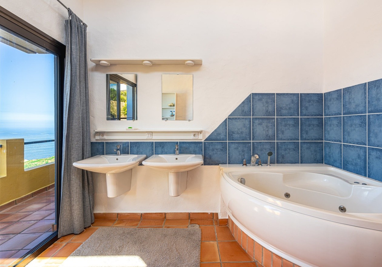 Independent house in San Juan de la Rambla