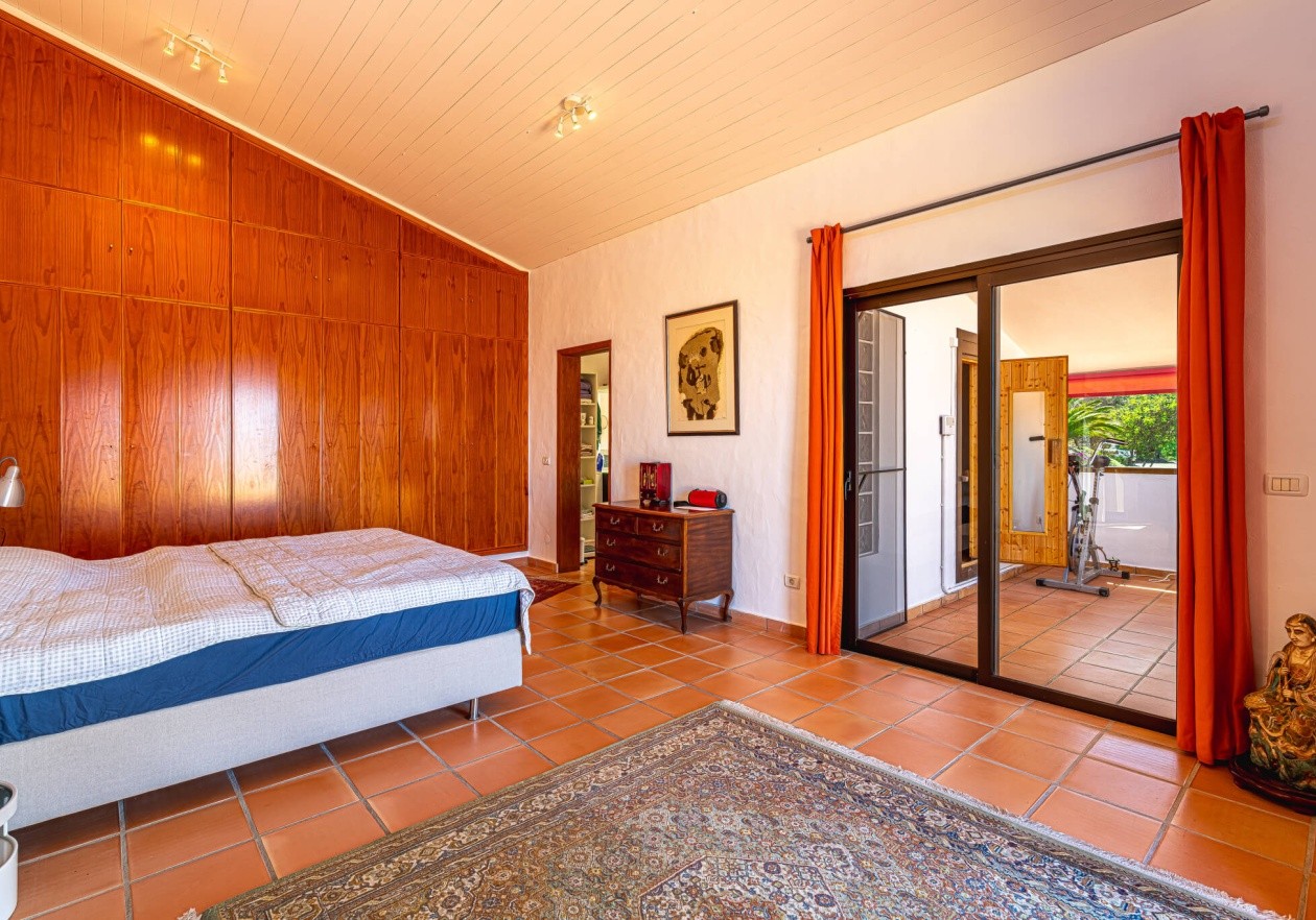 Independent house in San Juan de la Rambla