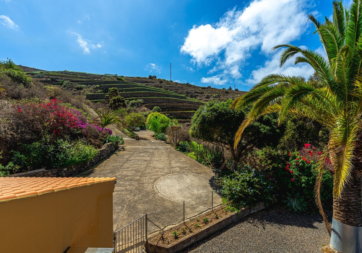 Independent house in San Juan de la Rambla
