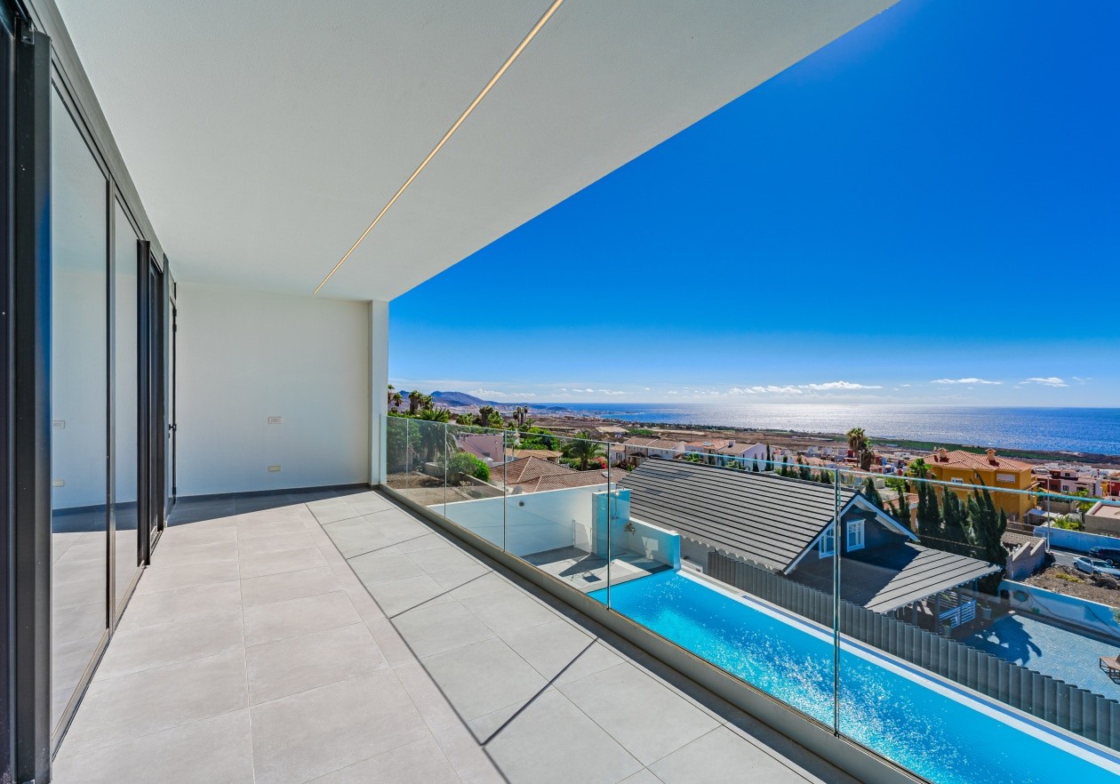 Exclusive Luxury Villa in Armeñime, Adeje