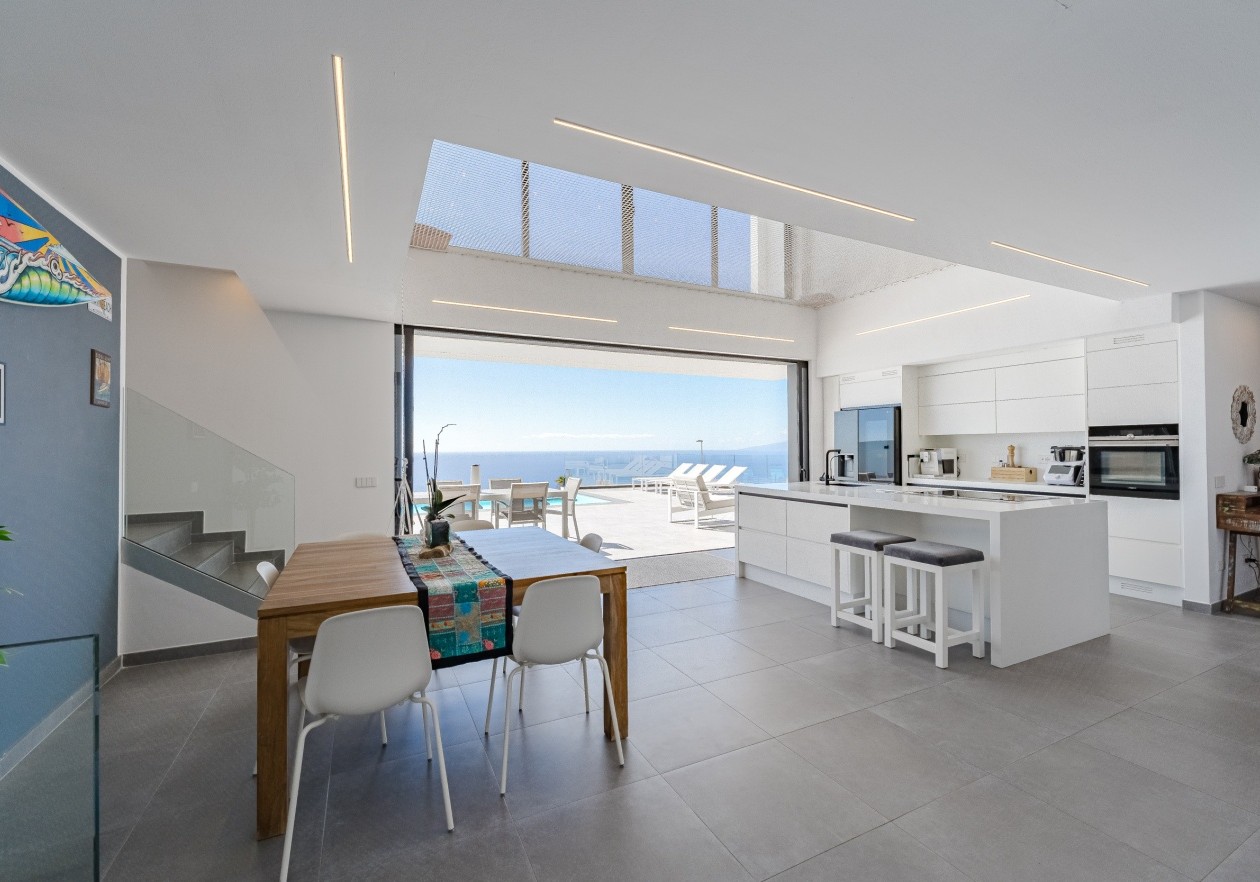 Exclusive Luxury Villa in Armeñime, Adeje