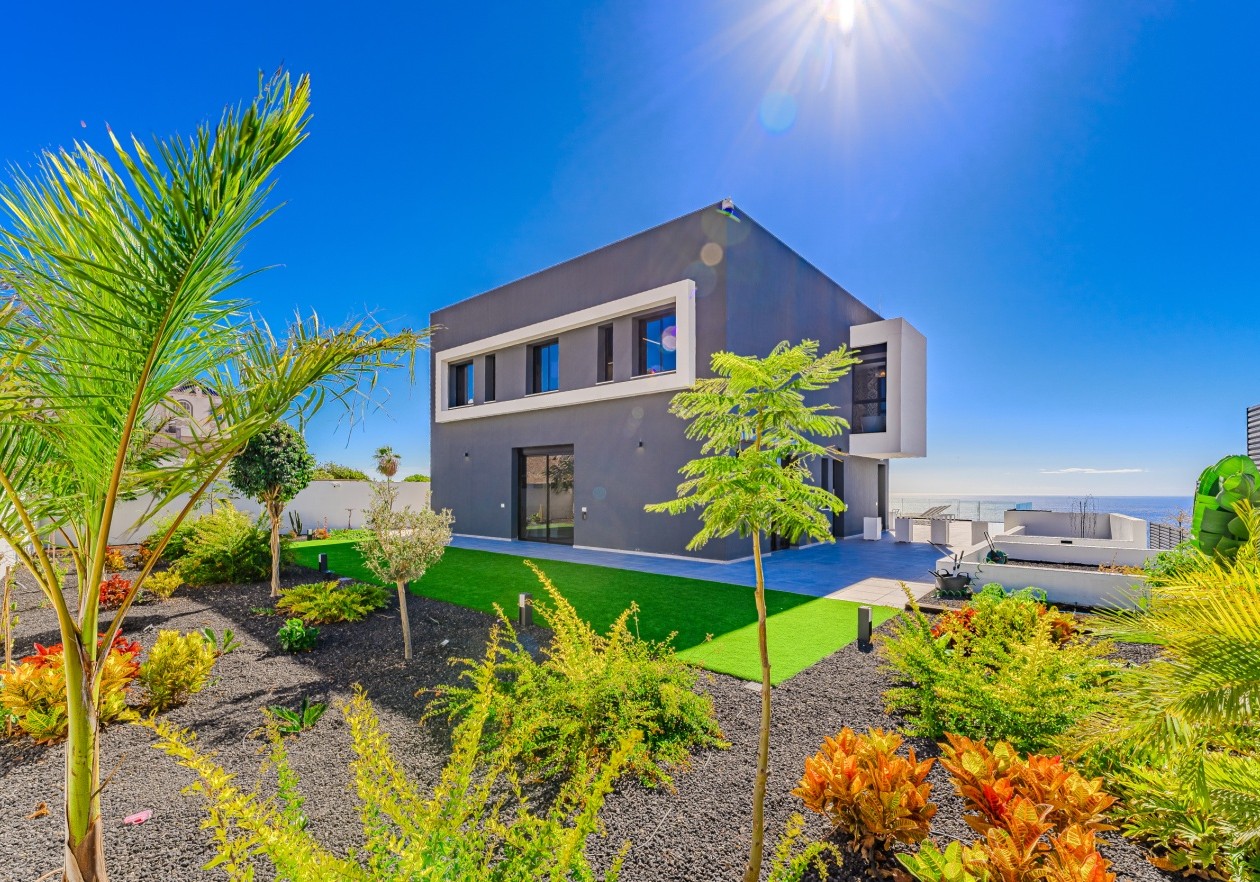 Exclusive Luxury Villa in Armeñime, Adeje