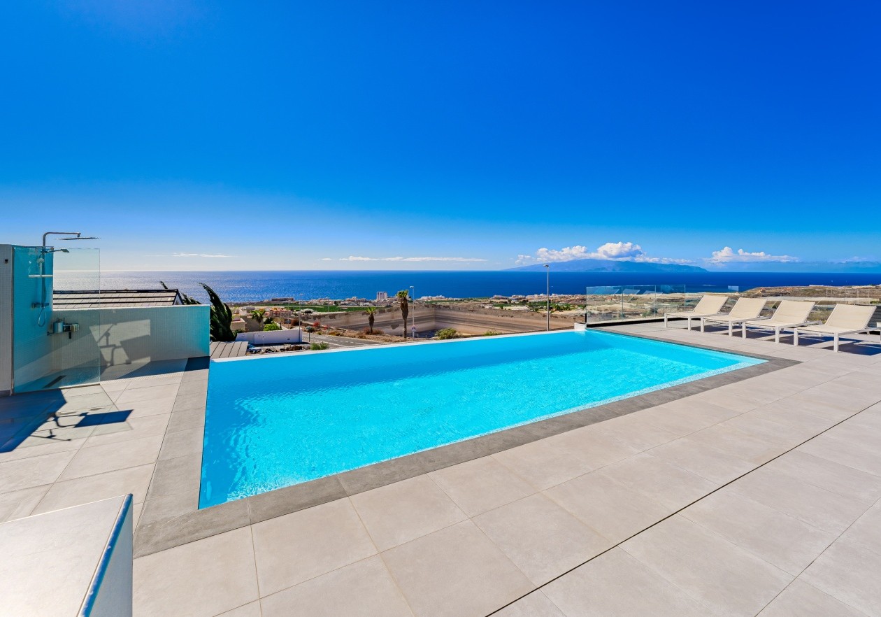 Exclusive Luxury Villa in Armeñime, Adeje