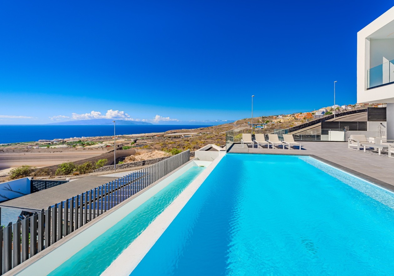Exclusive Luxury Villa in Armeñime, Adeje