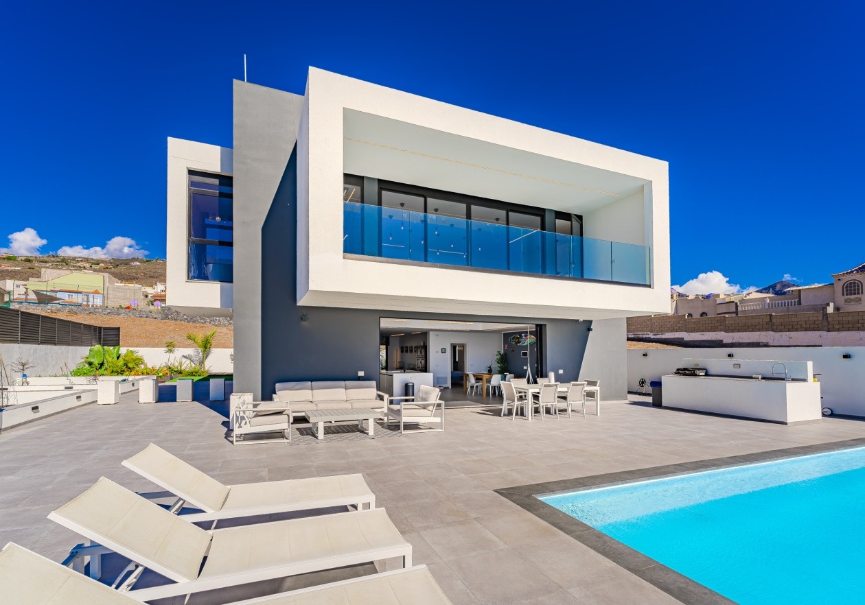 Exclusive Luxury Villa in Armeñime, Adeje