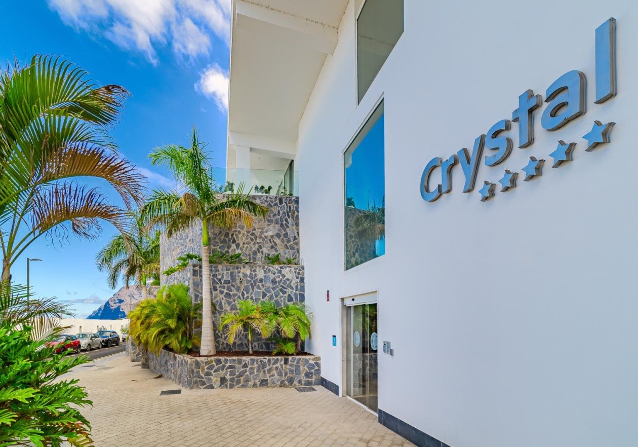 Exclusive Luxury Penthouse with Unobstructed Sea Views in Los Gigantes 