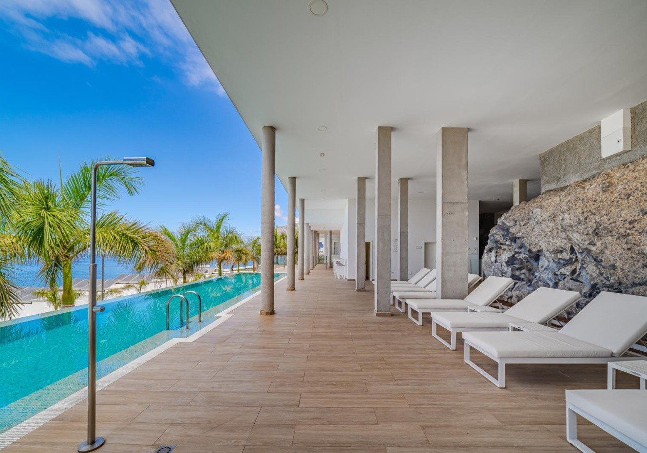 Exclusive Luxury Penthouse with Unobstructed Sea Views in Los Gigantes 