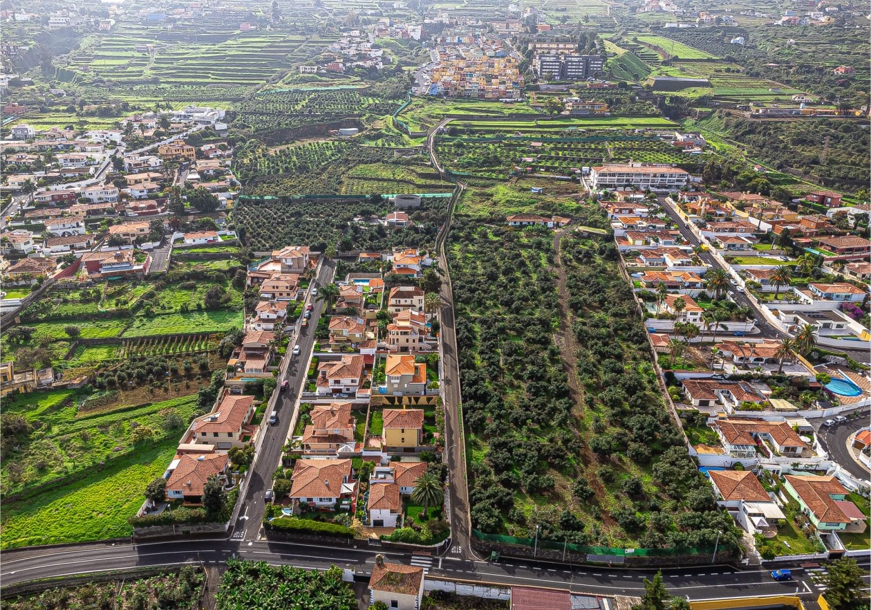 Exclusive licensed medical property with flexible living comfort in La Orotava, Tenerife