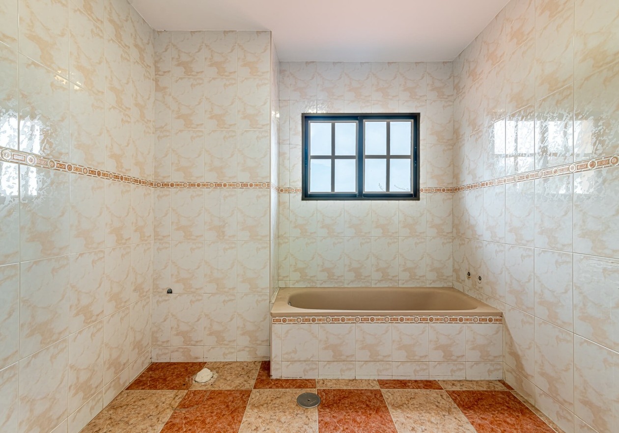 Exclusive licensed medical property with flexible living comfort in La Orotava, Tenerife