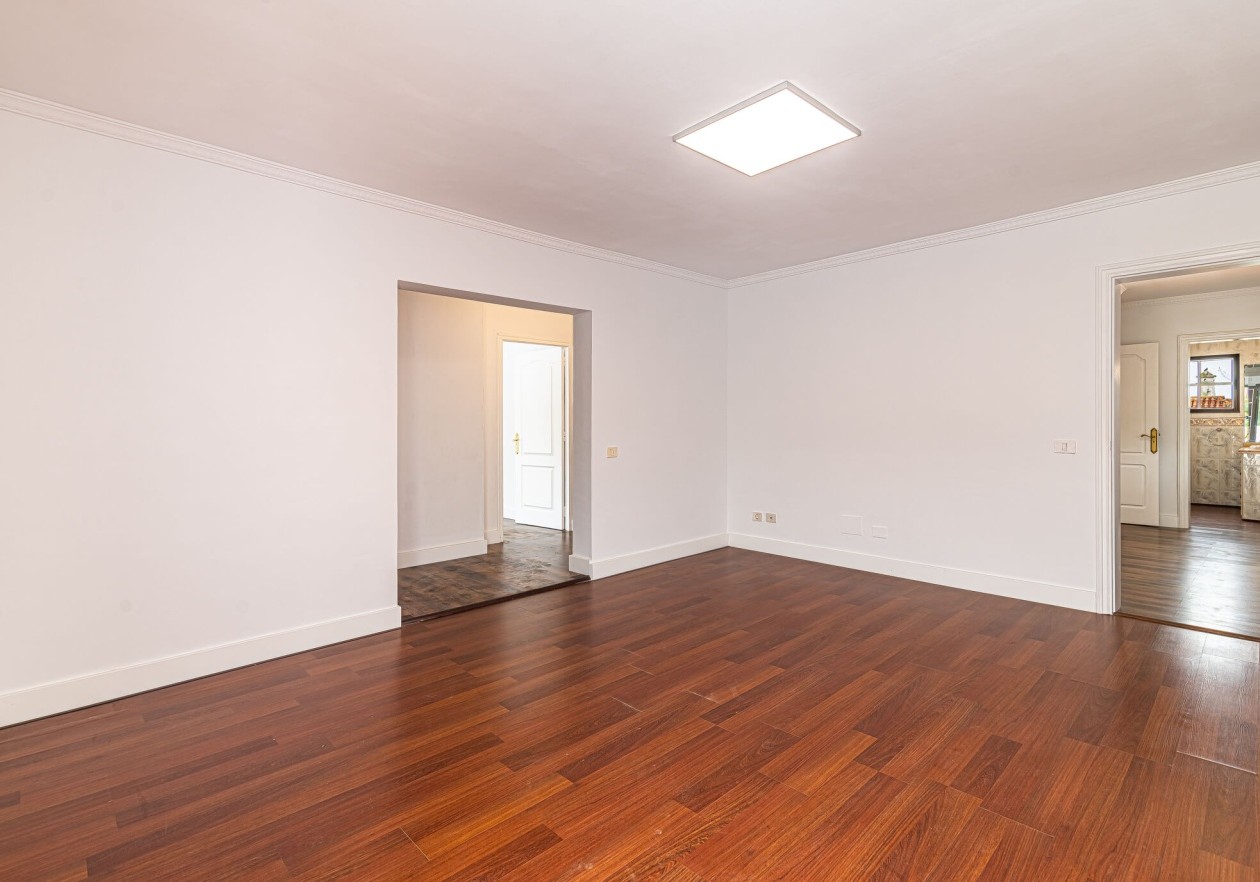 Exclusive licensed medical property with flexible living comfort in La Orotava, Tenerife