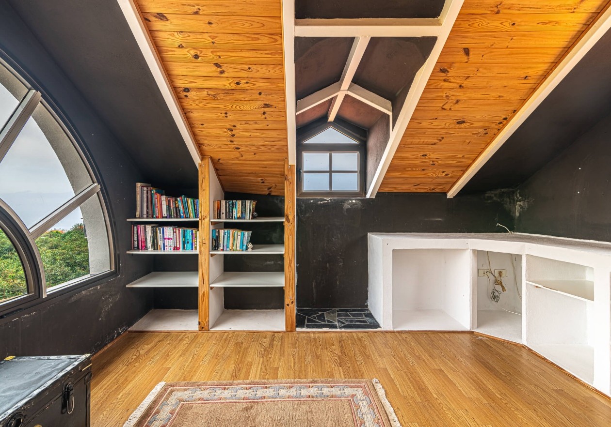 Exclusive licensed medical property with flexible living comfort in La Orotava, Tenerife