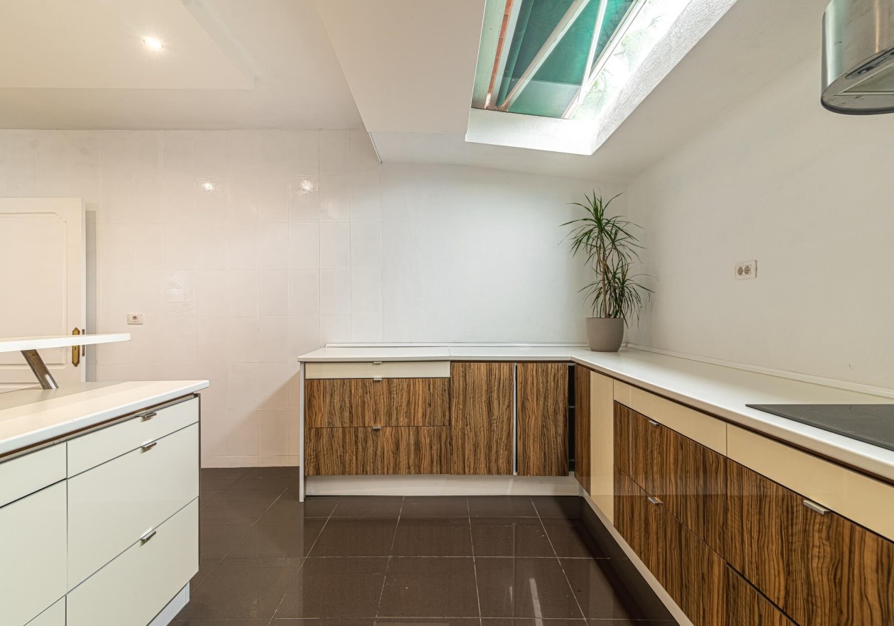 Exclusive licensed medical property with flexible living comfort in La Orotava, Tenerife