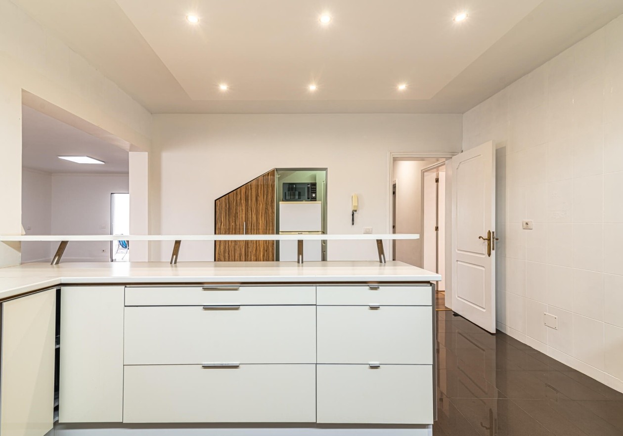 Exclusive licensed medical property with flexible living comfort in La Orotava, Tenerife