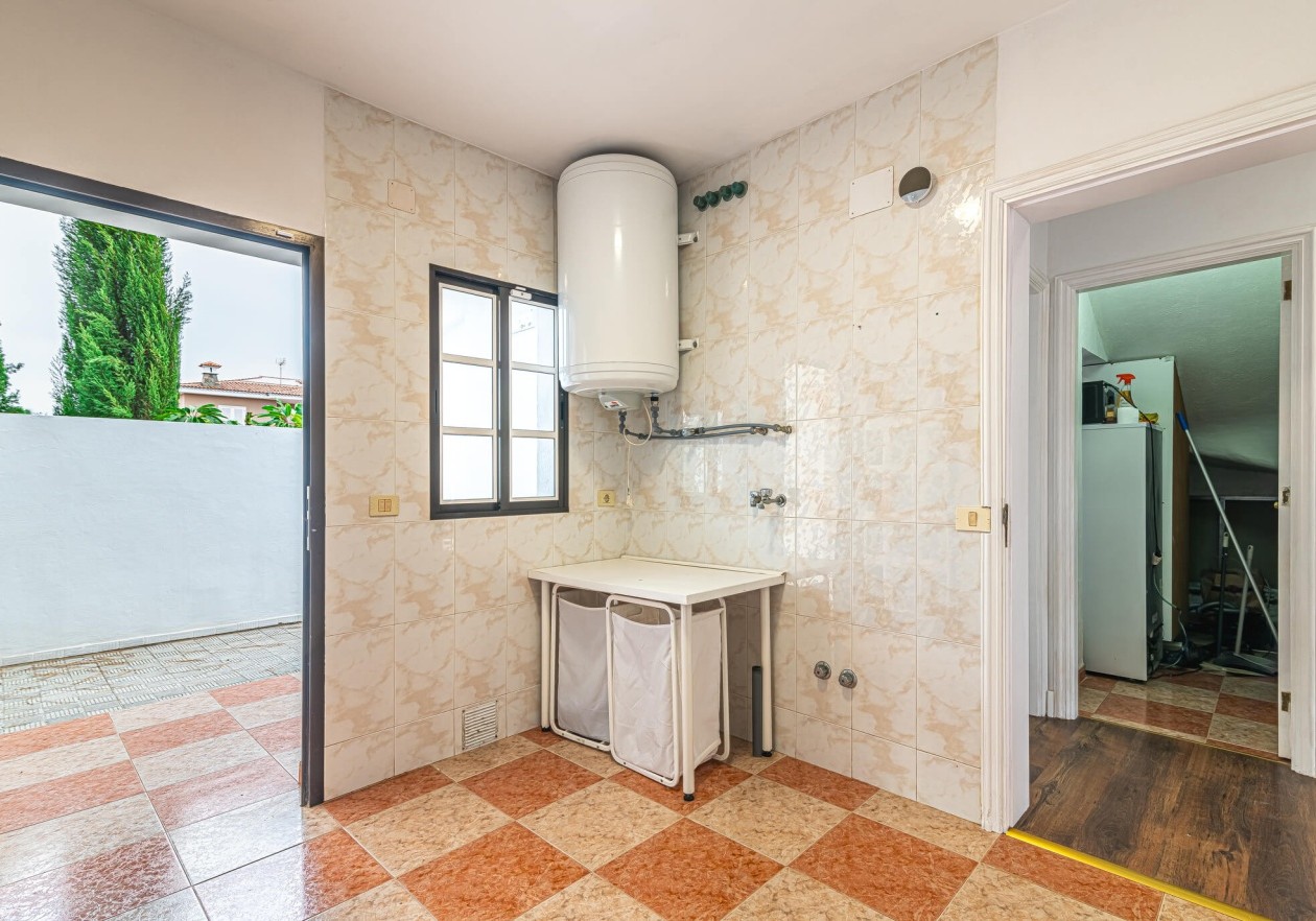 Exclusive licensed medical property with flexible living comfort in La Orotava, Tenerife