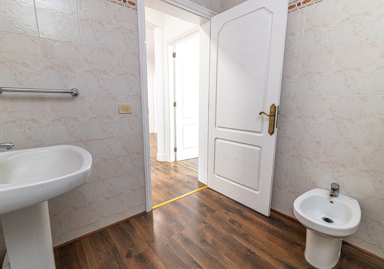 Exclusive licensed medical property with flexible living comfort in La Orotava, Tenerife
