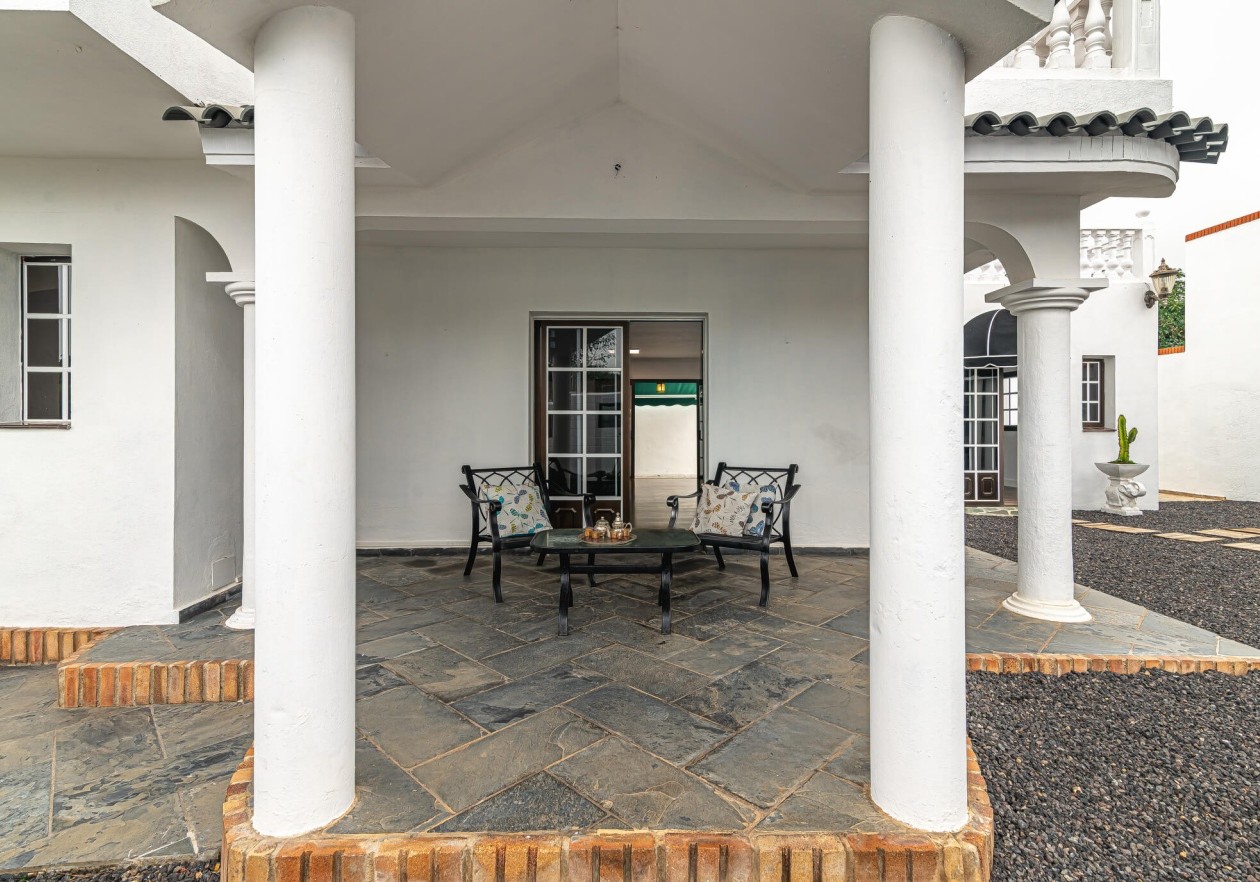 Exclusive licensed medical property with flexible living comfort in La Orotava, Tenerife