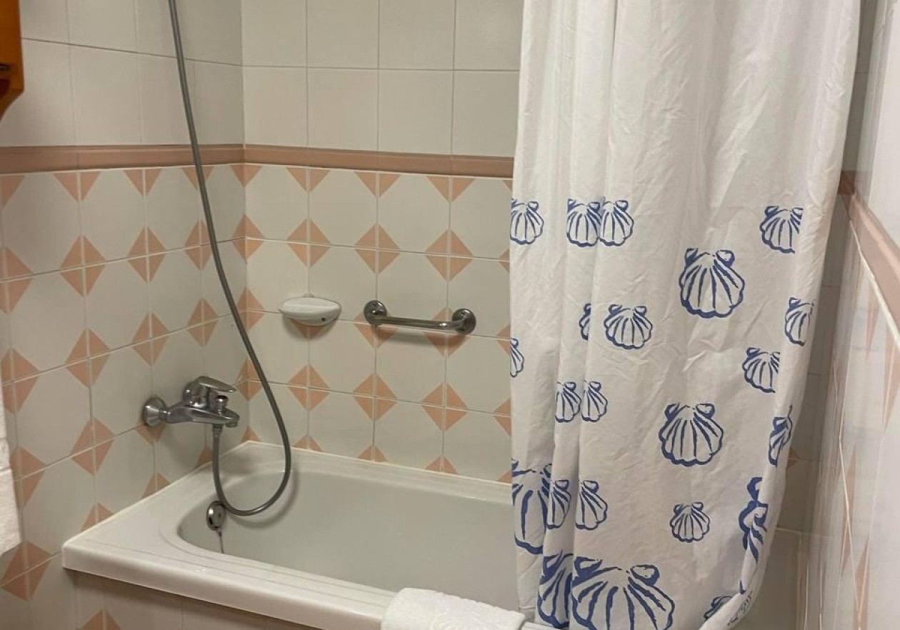 Nice ground floor studio with garden in Parque Santiago III
