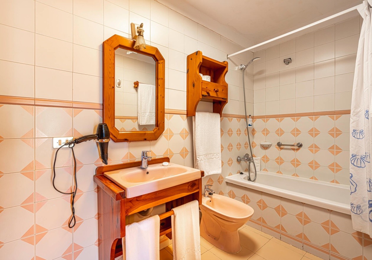 Nice ground floor studio with garden in Parque Santiago III