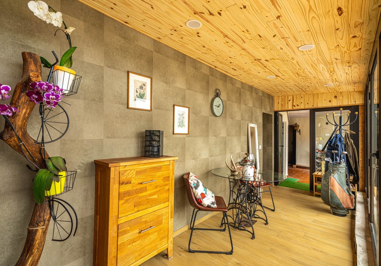 Fully renovated home in the traditional Canarian style.