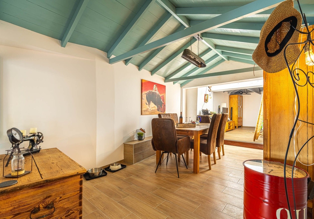 Fully renovated home in the traditional Canarian style.