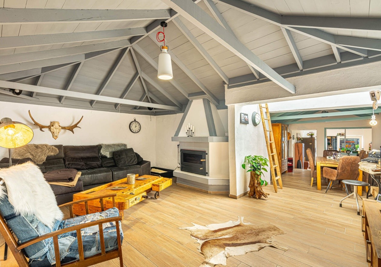 Fully renovated home in the traditional Canarian style.
