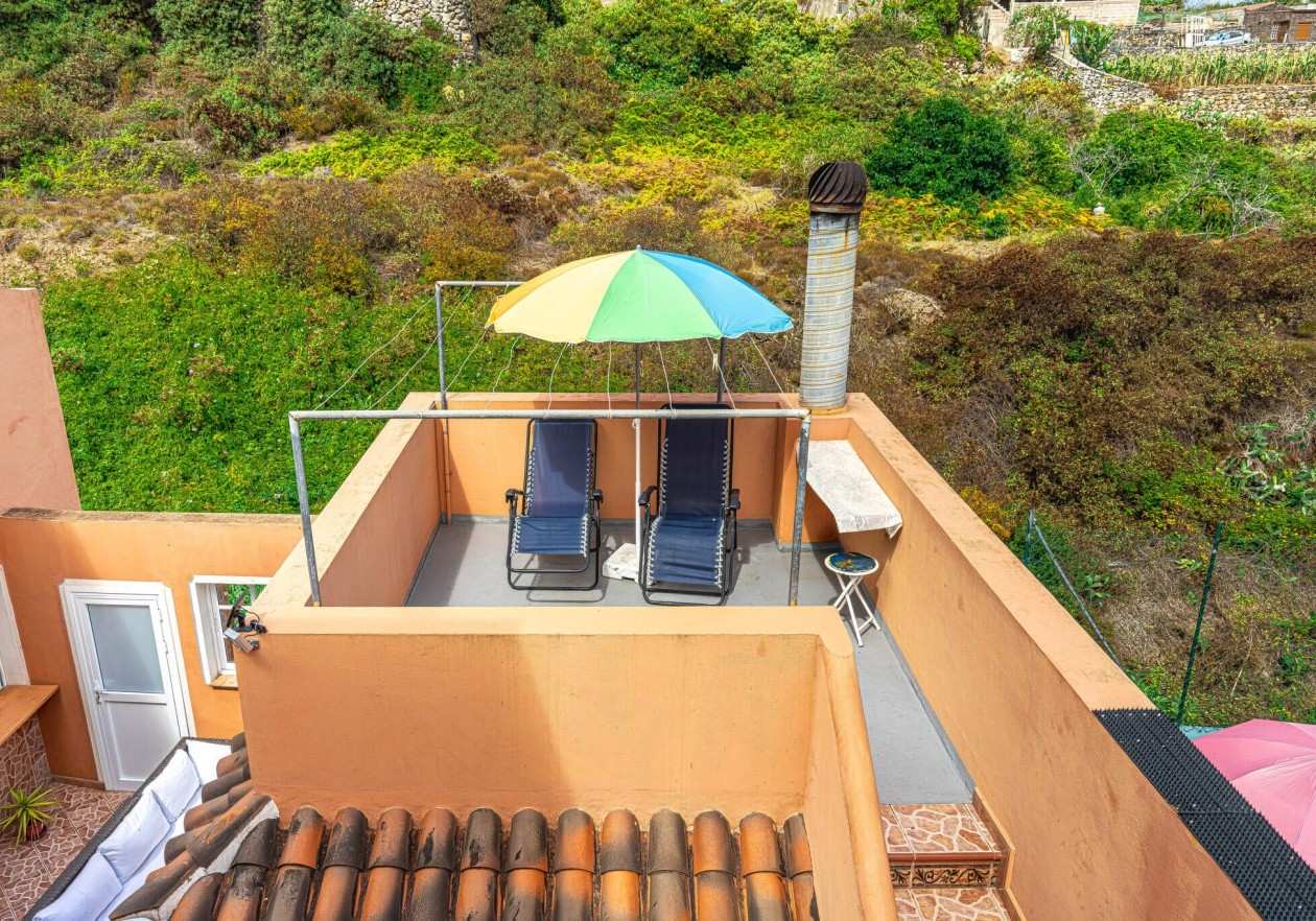 Casa completamente independiente, de auténtico estilo canario.