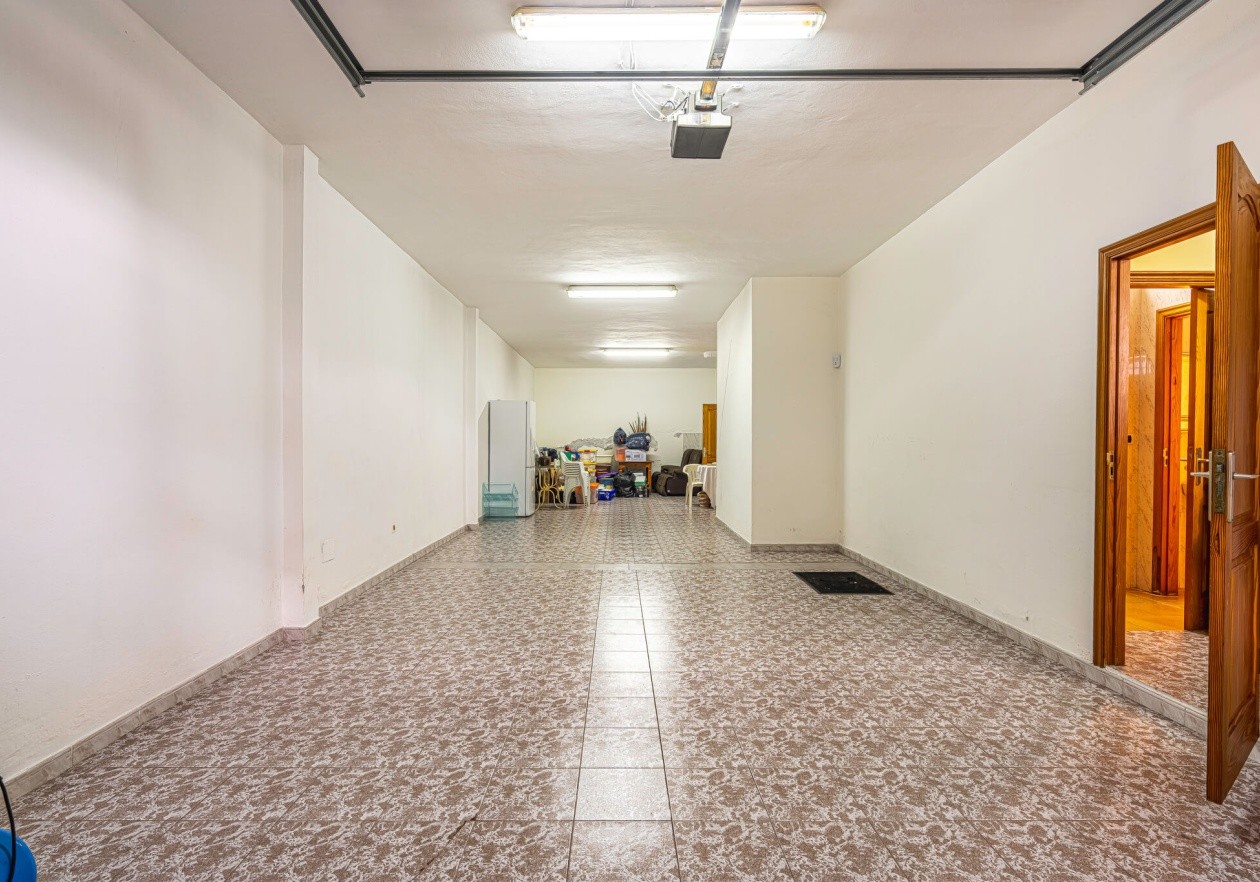 Semi-Detached House for Sale – Nice location and confort