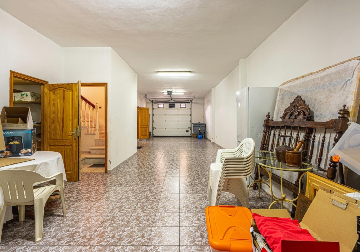 Semi-Detached House for Sale – Nice location and confort