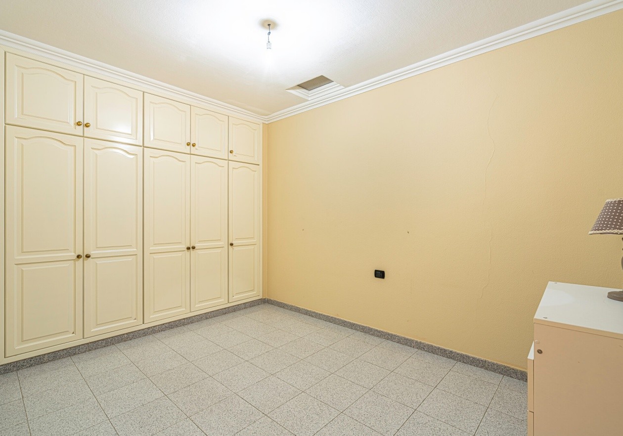 Semi-Detached House for Sale – Nice location and confort