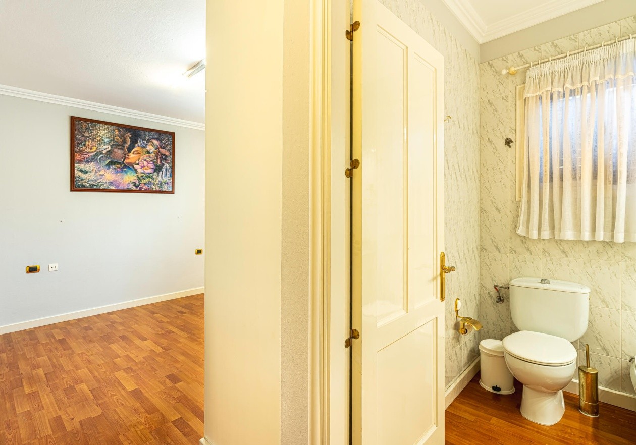 Semi-Detached House for Sale – Nice location and confort