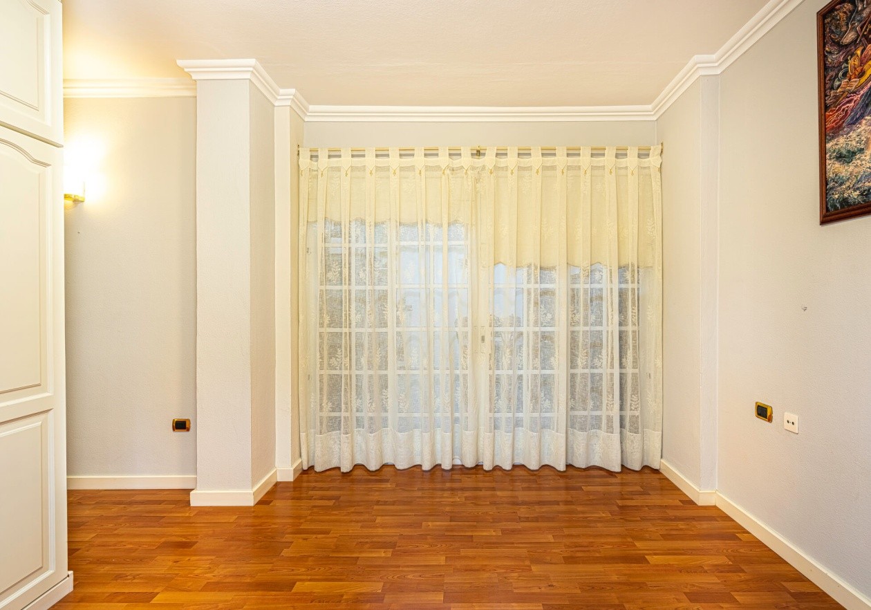 Semi-Detached House for Sale – Nice location and confort