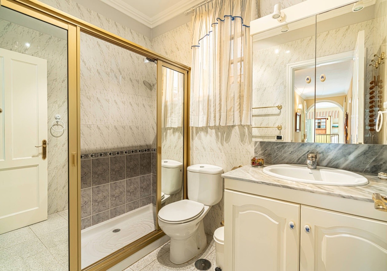 Semi-Detached House for Sale – Nice location and confort