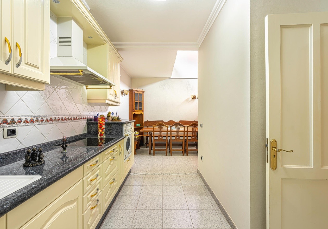 Semi-Detached House for Sale – Nice location and confort