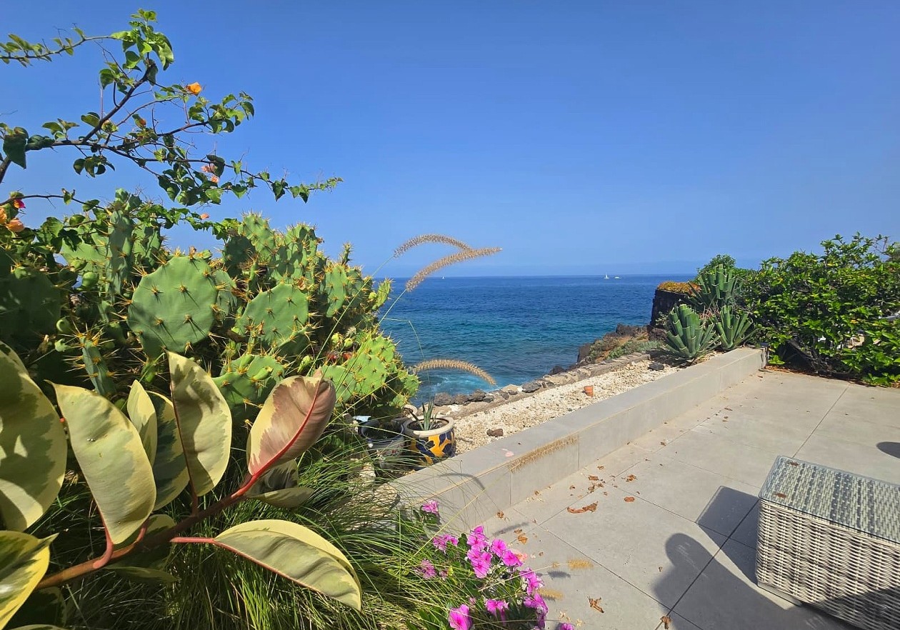 Apartamento en primera línea de playa - Playa de la Arena, Puerto de Santiago