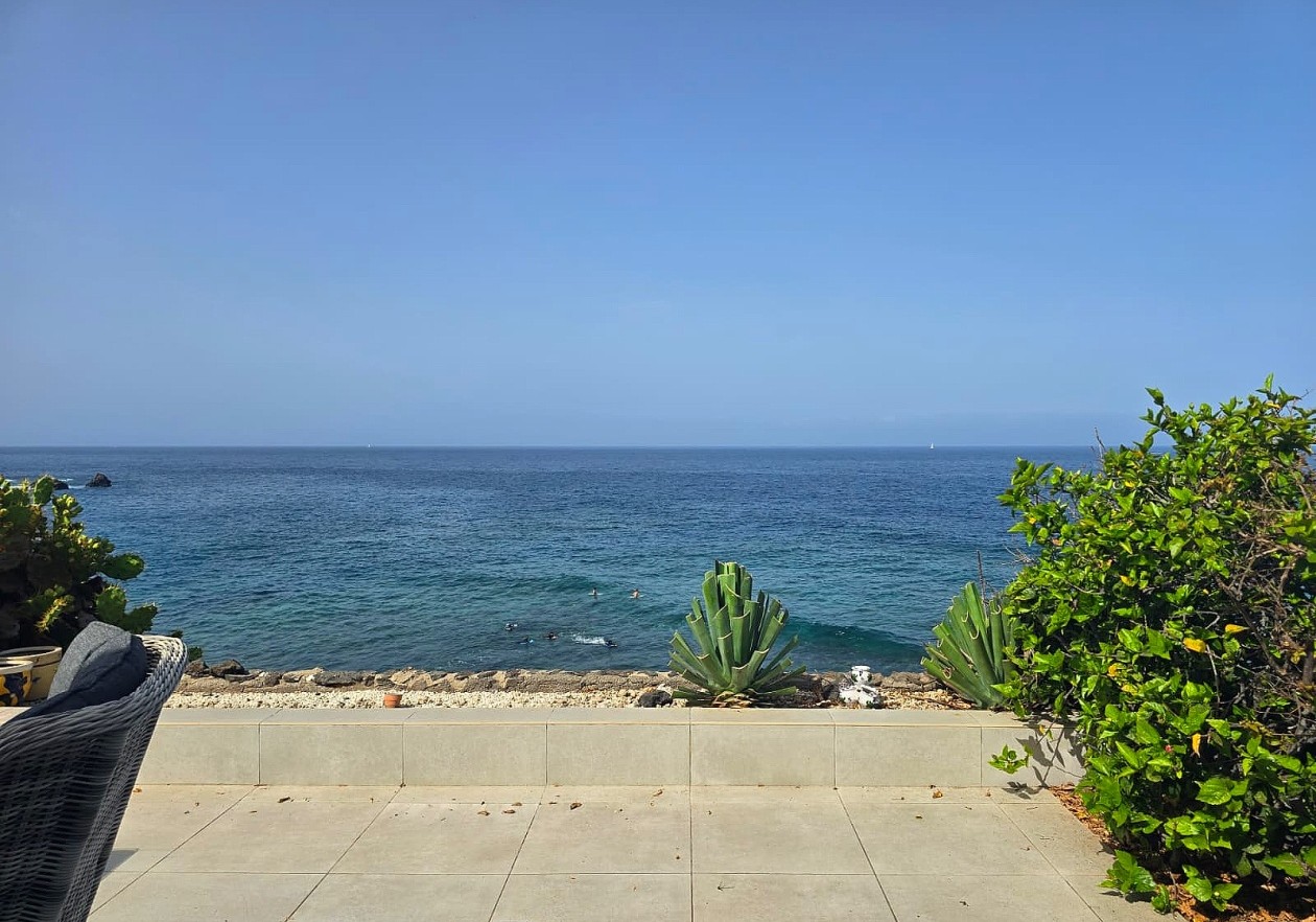Apartamento en primera línea de playa - Playa de la Arena, Puerto de Santiago