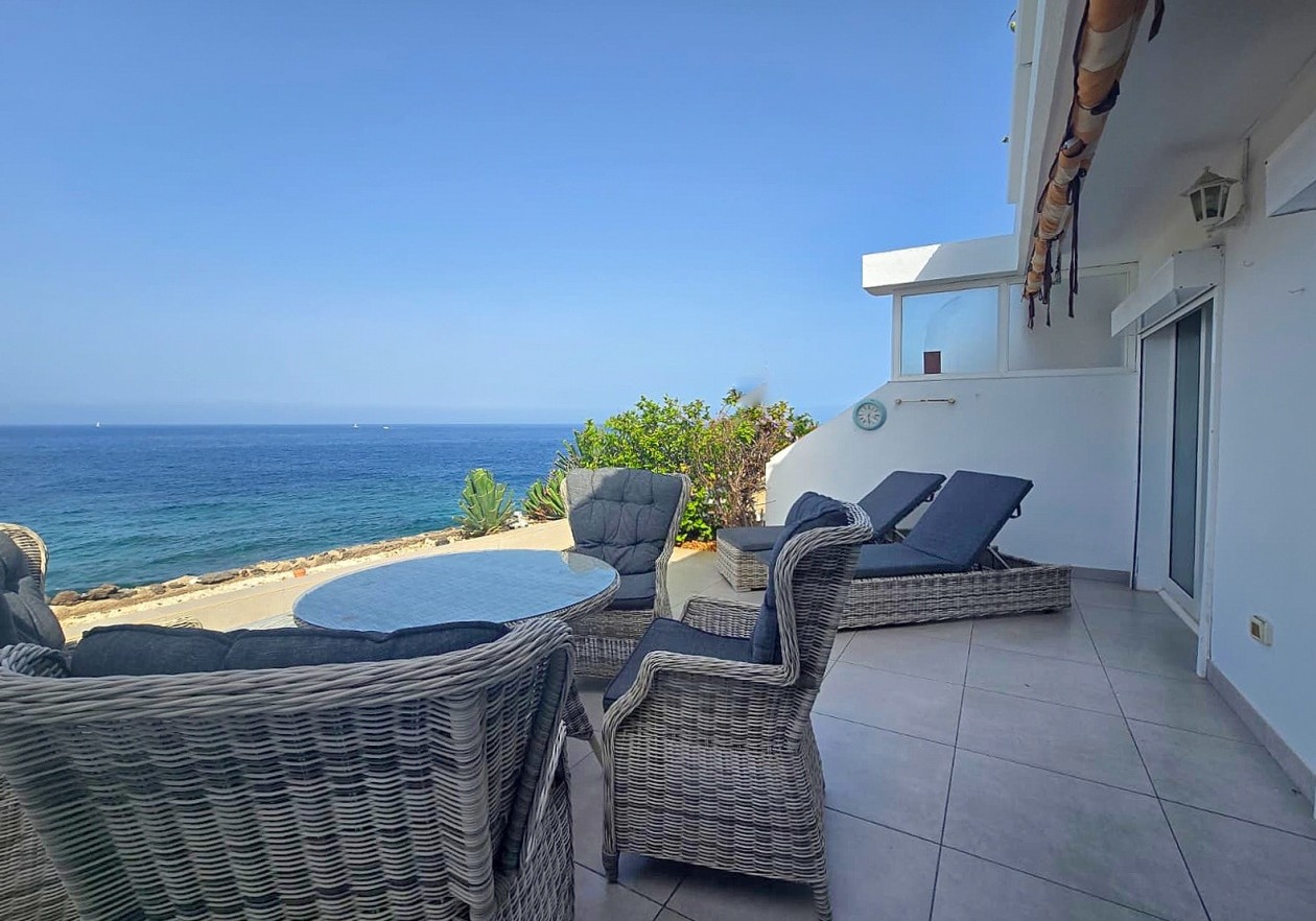 Apartamento en primera línea de playa - Playa de la Arena, Puerto de Santiago