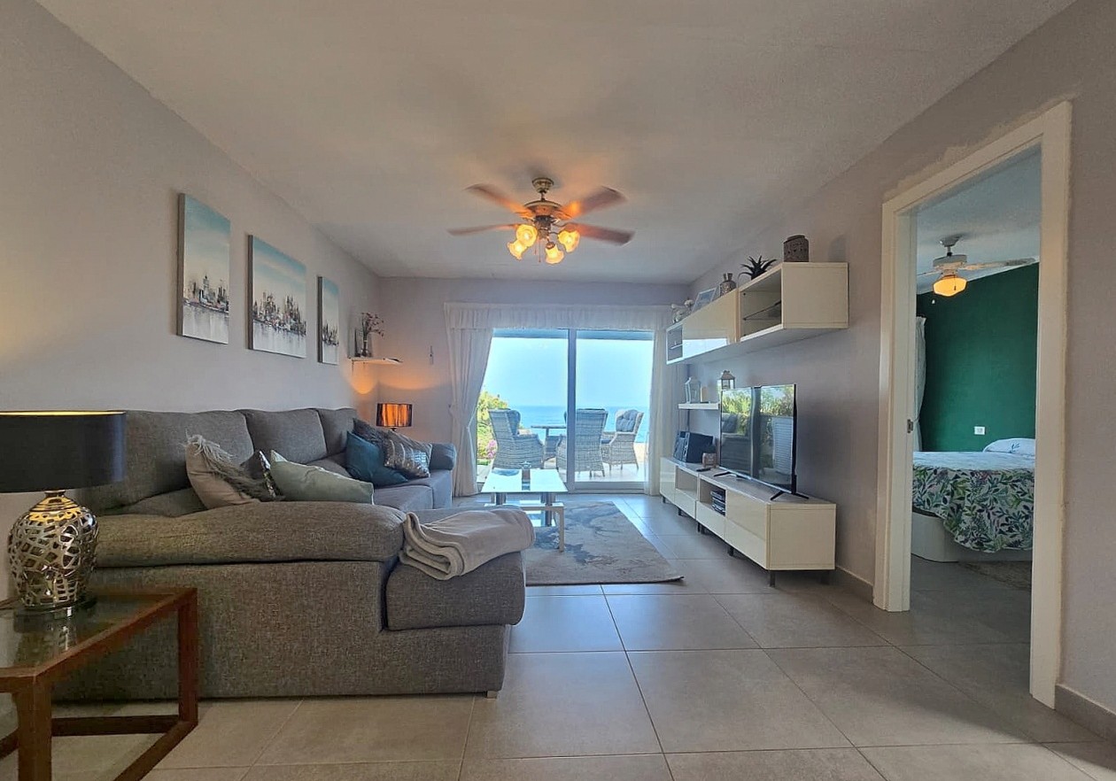 Apartamento en primera línea de playa - Playa de la Arena, Puerto de Santiago