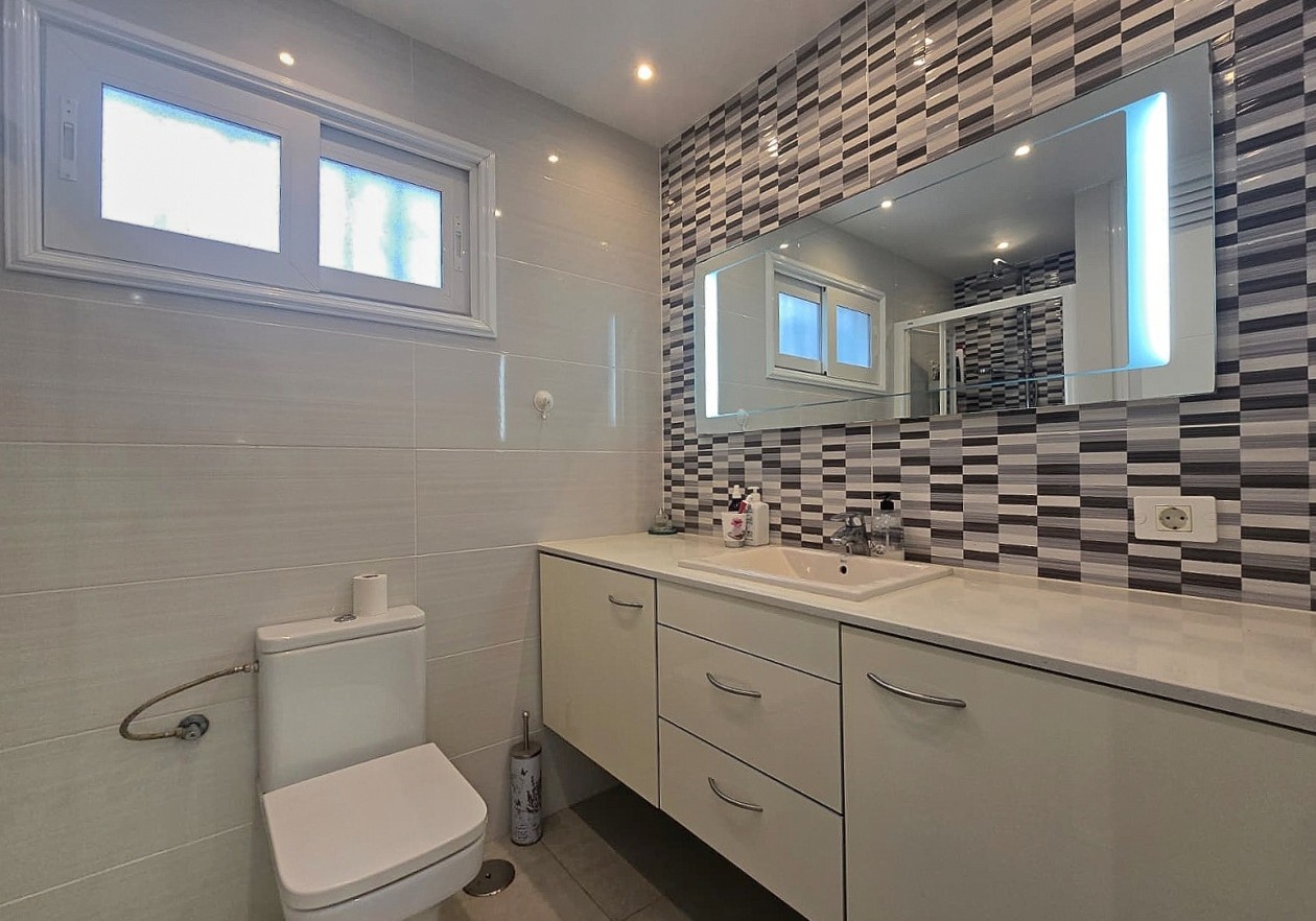 Apartamento en primera línea de playa - Playa de la Arena, Puerto de Santiago