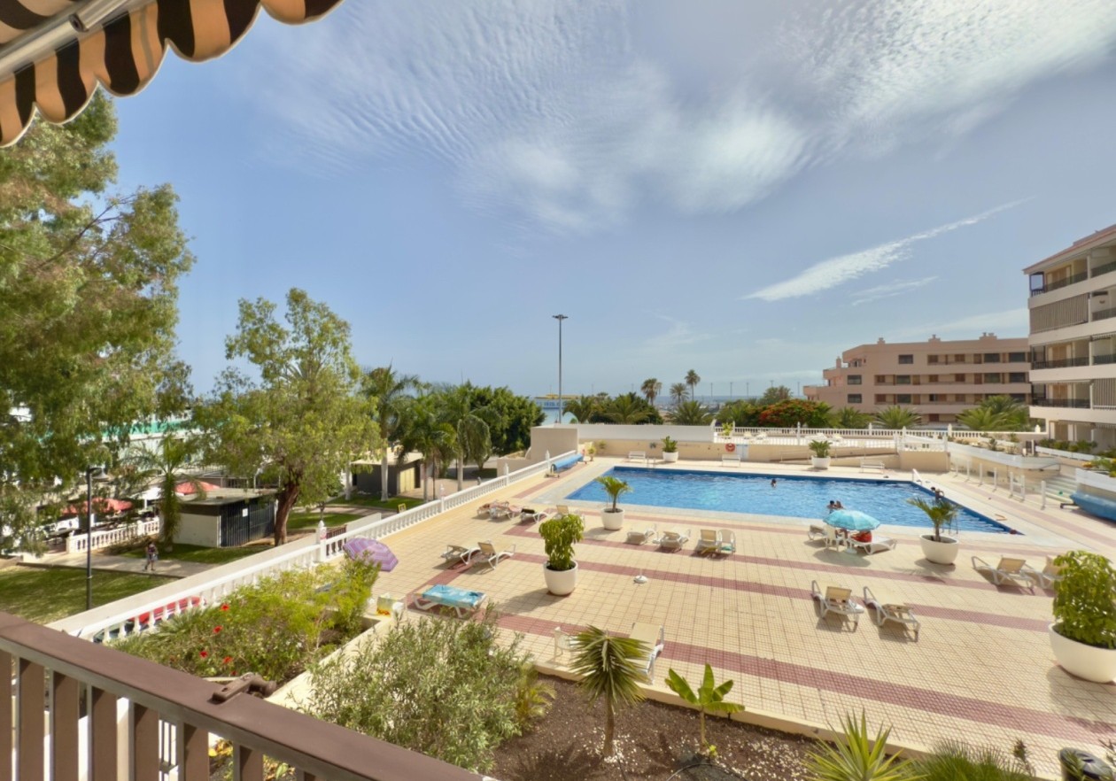 Apartamento en segunda línea de playa - Los Cristianos