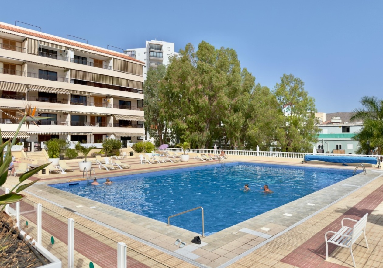 Apartamento en segunda línea de playa - Los Cristianos