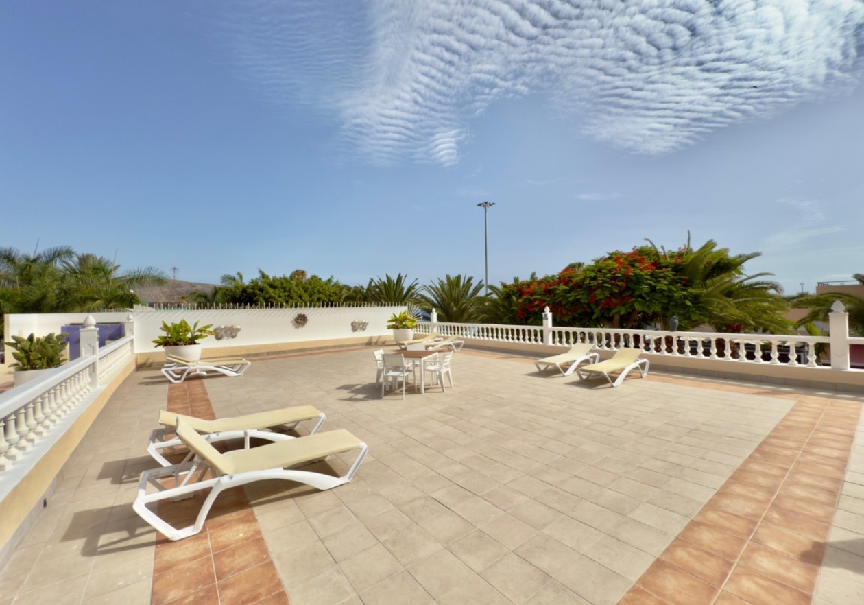 Apartamento en segunda línea de playa - Los Cristianos