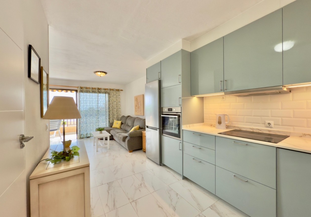 Apartamento en segunda línea de playa - Los Cristianos