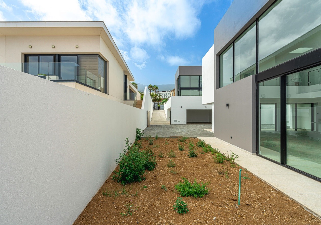 VILLA DE LUJO CON VISTAS AL MAR 