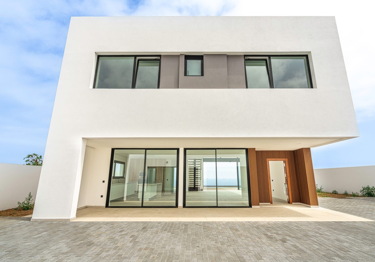 VILLA DE LUJO CON VISTAS AL MAR 